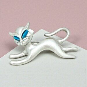 Small MCM Silver Tone Cat Brooch/Pin with Turquoise Color Eyes